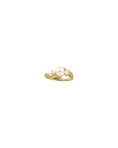 Akoya Cultured Pearl & Diamond Ring