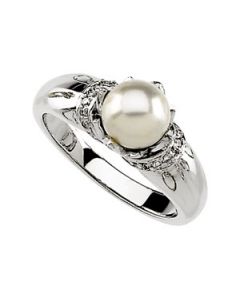 Cultured Pearl & Diamond Ring 14K White Gold 07.00 Mm/.07 Ct Tw Cultured Pearl & Diamond Ring