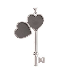 Keyhrt Locket W/Dia Cut Patern Sterling Silver  46.50Mm X 15.00 Mm Key Heart Locket With Diamond Cut Pattern